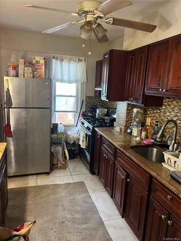 11438 198th Street, Saint Albans, NY 11412