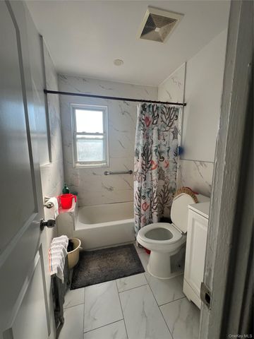 11438 198th Street, Saint Albans, NY 11412