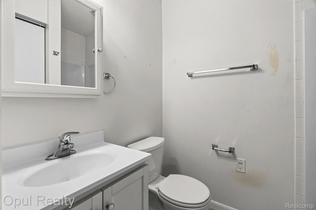 1007 Michigan Street, Brighton, MI 48116