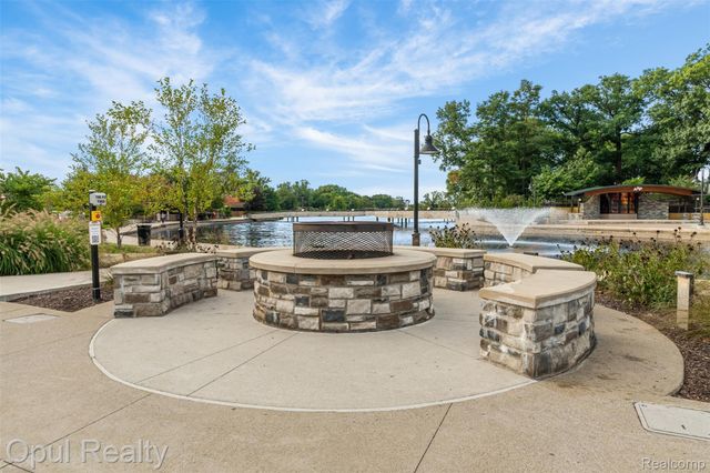 1007 Michigan Street, Brighton, MI 48116