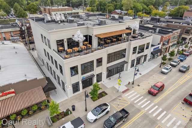 1007 Michigan Street, Brighton, MI 48116
