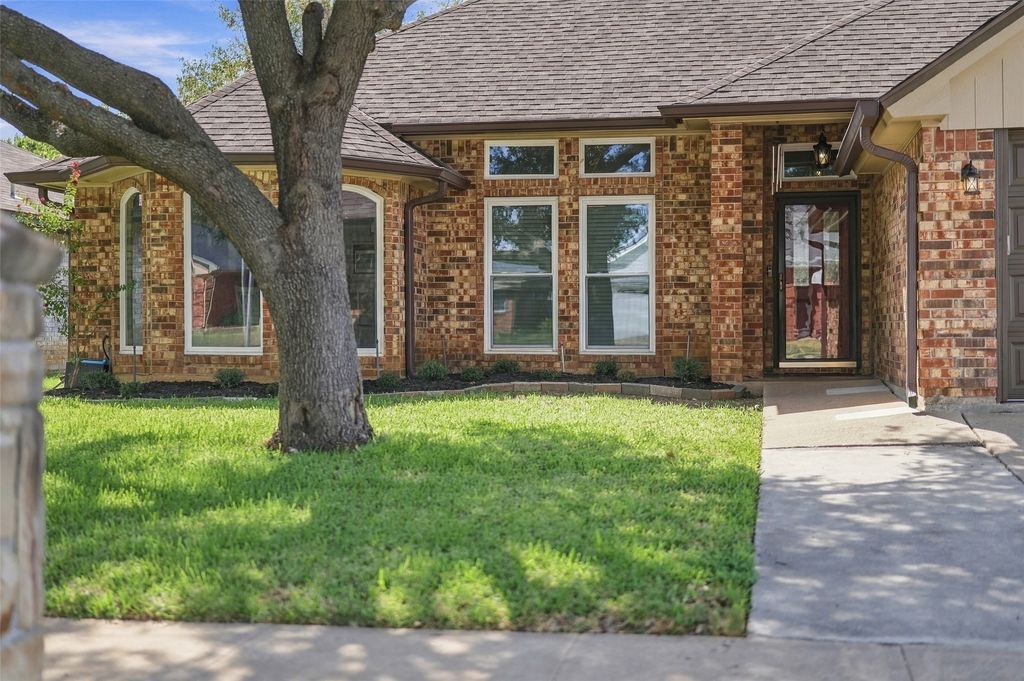 6036 Sundown Drive, Watauga, TX 76148 — photo 3
