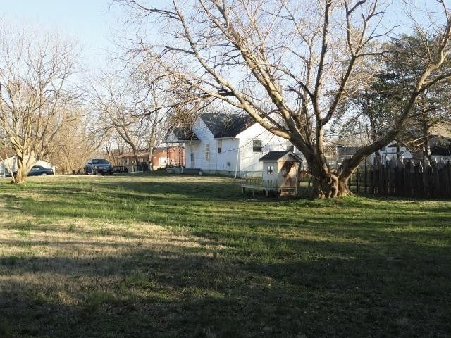 1319 Searcy St, Murfreesboro, TN 37129