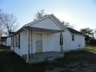 1319 Searcy St, Murfreesboro, TN 37129