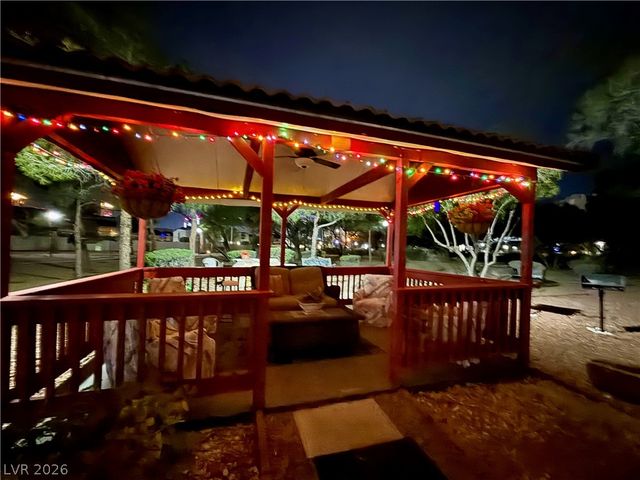 750 South Royal Crest Circle 328, Las Vegas, NV 89169