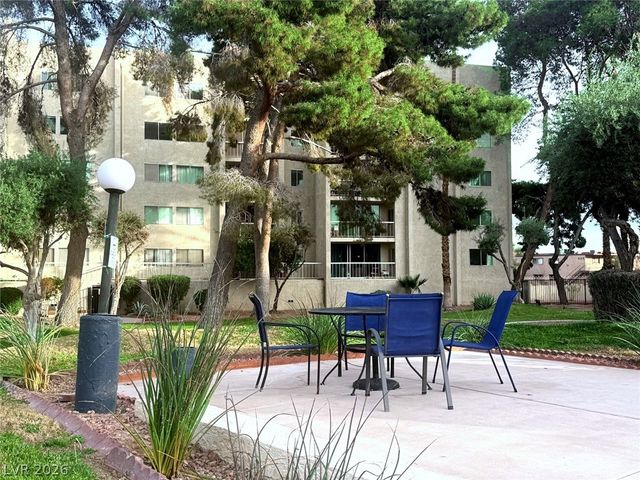 750 South Royal Crest Circle 328, Las Vegas, NV 89169