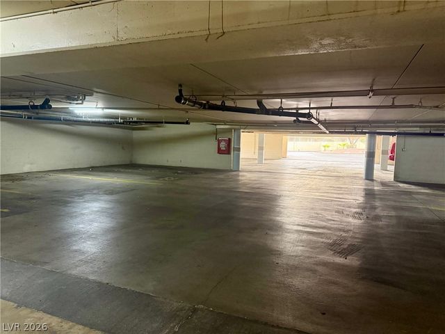 750 South Royal Crest Circle 328, Las Vegas, NV 89169