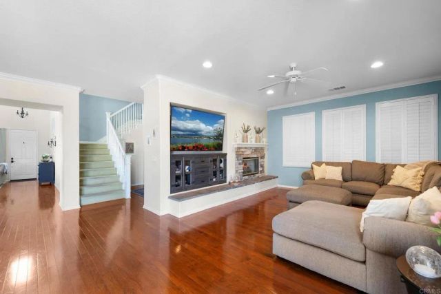 27853 Dogwood Gln, Escondido, CA 92026