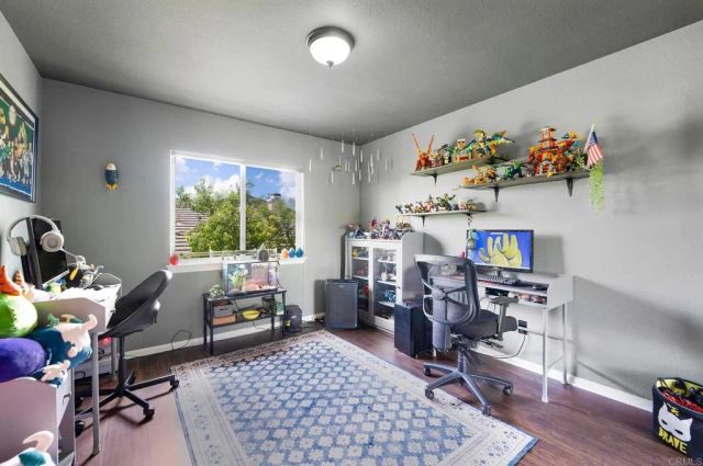 27853 Dogwood Gln, Escondido, CA 92026