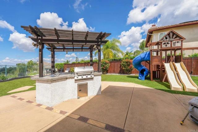 27853 Dogwood Gln, Escondido, CA 92026