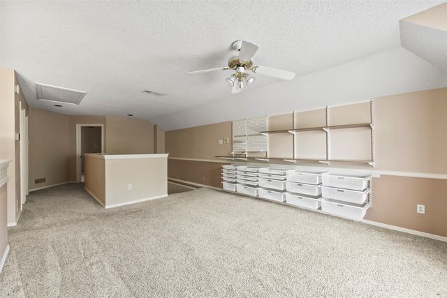 131 Sandy Creek Drive, Desoto, TX 75115