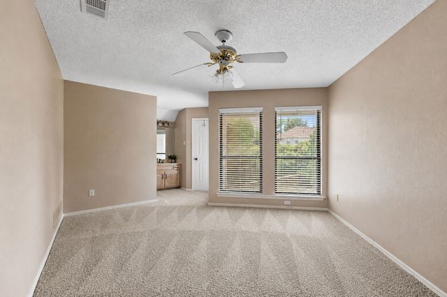 131 Sandy Creek Drive, Desoto, TX 75115