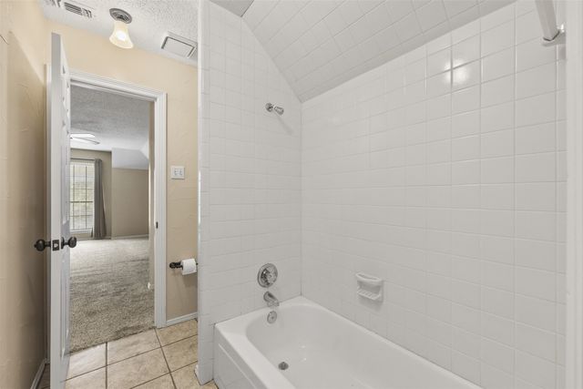 131 Sandy Creek Drive, Desoto, TX 75115