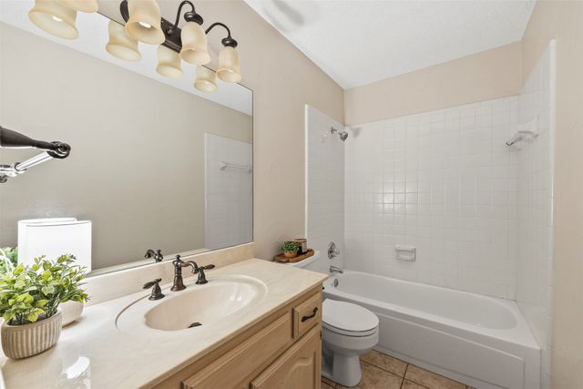 131 Sandy Creek Drive, Desoto, TX 75115