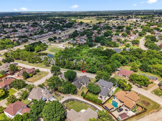 131 Sandy Creek Drive, Desoto, TX 75115
