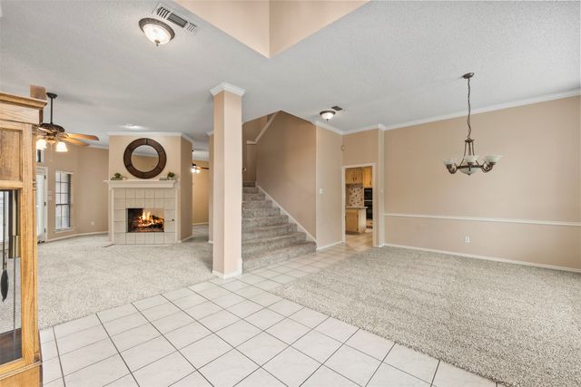 131 Sandy Creek Drive, Desoto, TX 75115