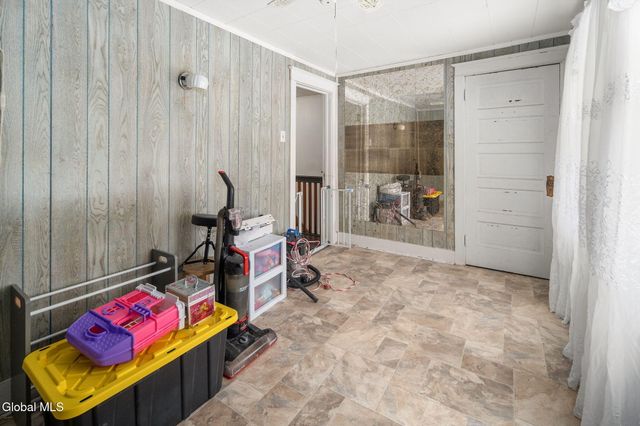 12 Harrison Avenue, Amsterdam, NY 12010