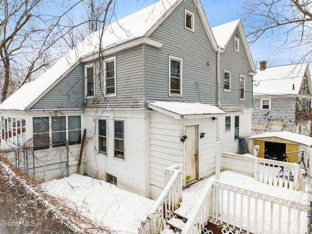 12 Harrison Avenue, Amsterdam, NY 12010