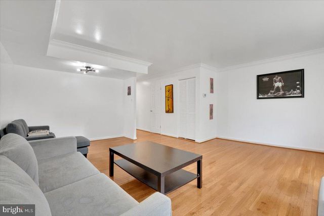 5904 MAYFLOWER CT, Alexandria, VA 22312
