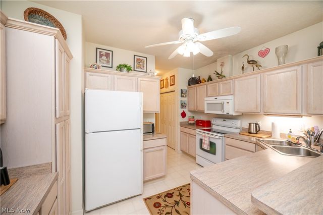 168 Wilcox Road, Austintown, OH 44515