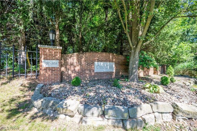 168 Wilcox Road, Austintown, OH 44515