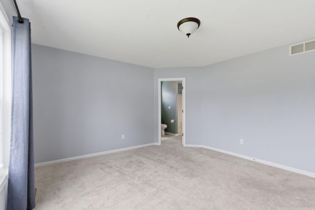 1406 Pine Creek Road, Valparaiso, IN 46383