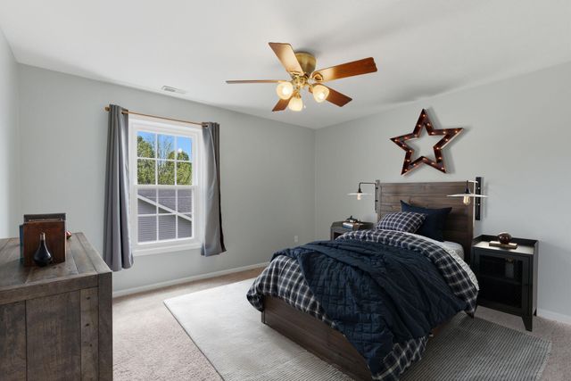 1406 Pine Creek Road, Valparaiso, IN 46383