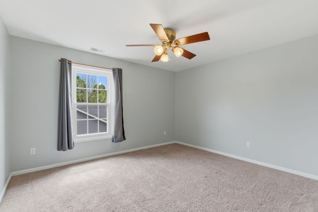 1406 Pine Creek Road, Valparaiso, IN 46383
