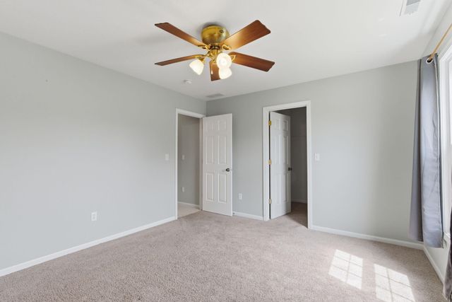 1406 Pine Creek Road, Valparaiso, IN 46383