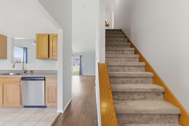 1406 Pine Creek Road, Valparaiso, IN 46383