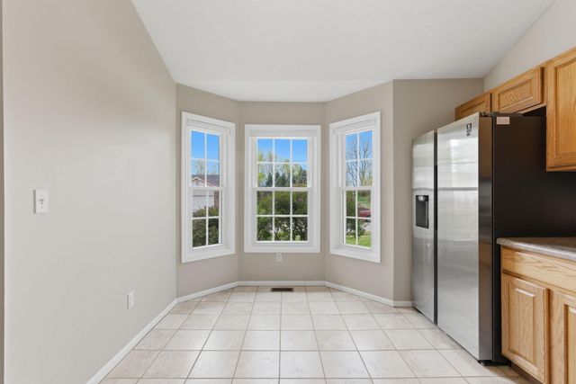 1406 Pine Creek Road, Valparaiso, IN 46383