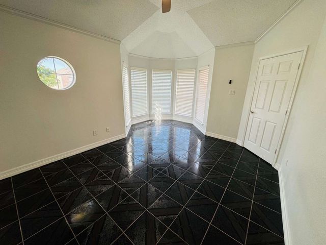 520 Timber Way Drive, Lewisville, TX 75067