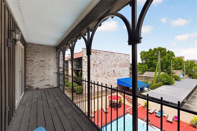 5019 Walnut Street E, Kansas City, MO 64112
