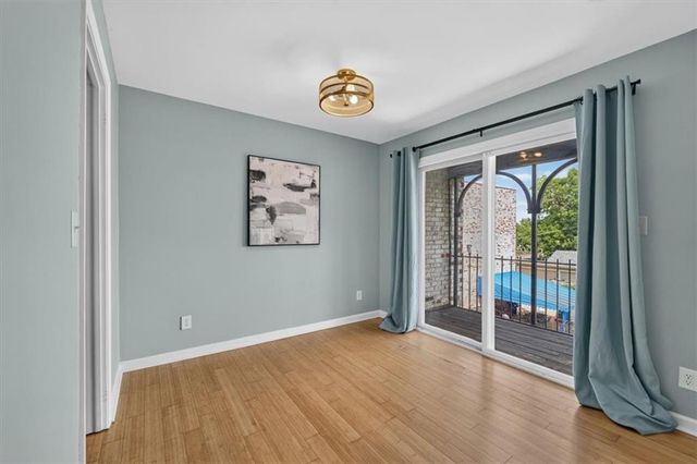 5019 Walnut Street E, Kansas City, MO 64112