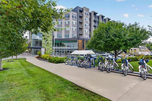 5019 Walnut Street E, Kansas City, MO 64112