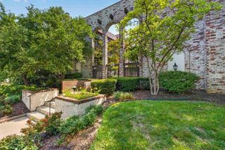 5019 Walnut Street E, Kansas City, MO 64112