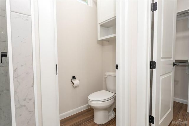 1406 E Danielle Avenue, Pharr, TX 78577