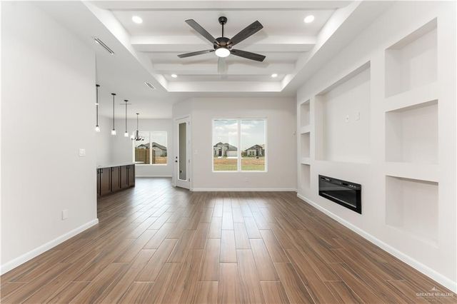 1406 E Danielle Avenue, Pharr, TX 78577