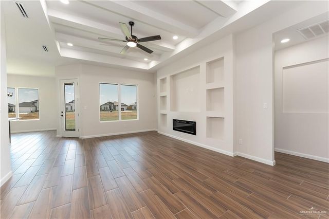 1406 E Danielle Avenue, Pharr, TX 78577