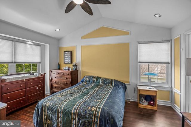 112 SUNSET DR, Mount Royal, NJ 08061