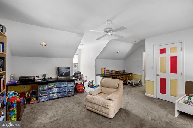 112 SUNSET DR, Mount Royal, NJ 08061