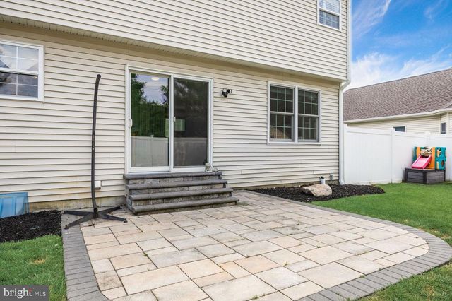 112 SUNSET DR, Mount Royal, NJ 08061