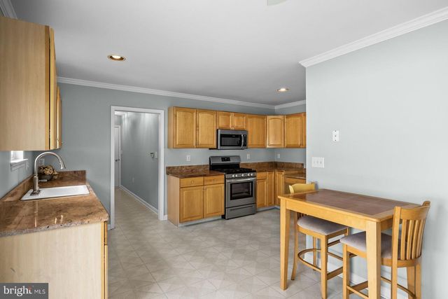 112 SUNSET DR, Mount Royal, NJ 08061