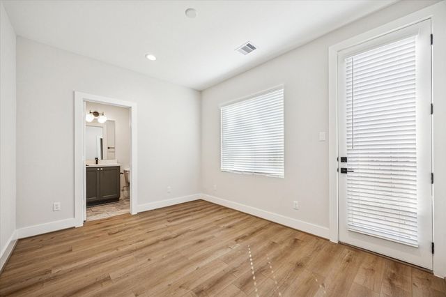 520 Janisch Road, Houston, TX 77018