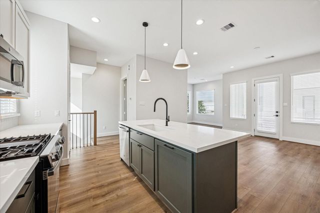 520 Janisch Road, Houston, TX 77018