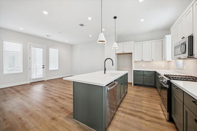 520 Janisch Road, Houston, TX 77018