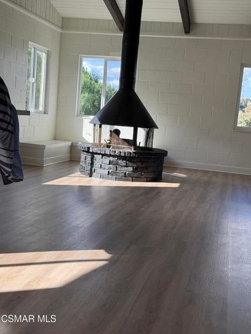 1324 Rudolph Drive, Newbury Park, CA 91320