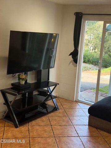 1324 Rudolph Drive, Newbury Park, CA 91320