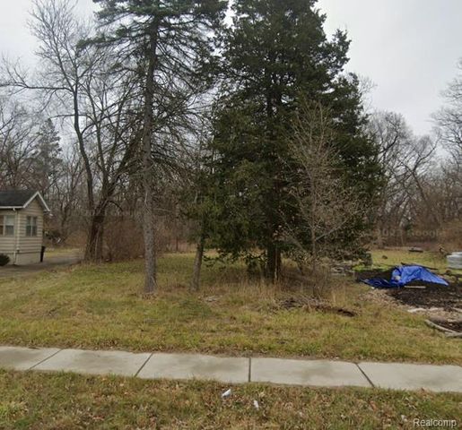 17572 Trinity Street, Detroit, MI 48219