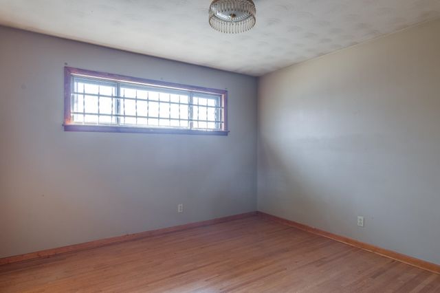 2416 VERDUN ST, Memphis, TN 38114